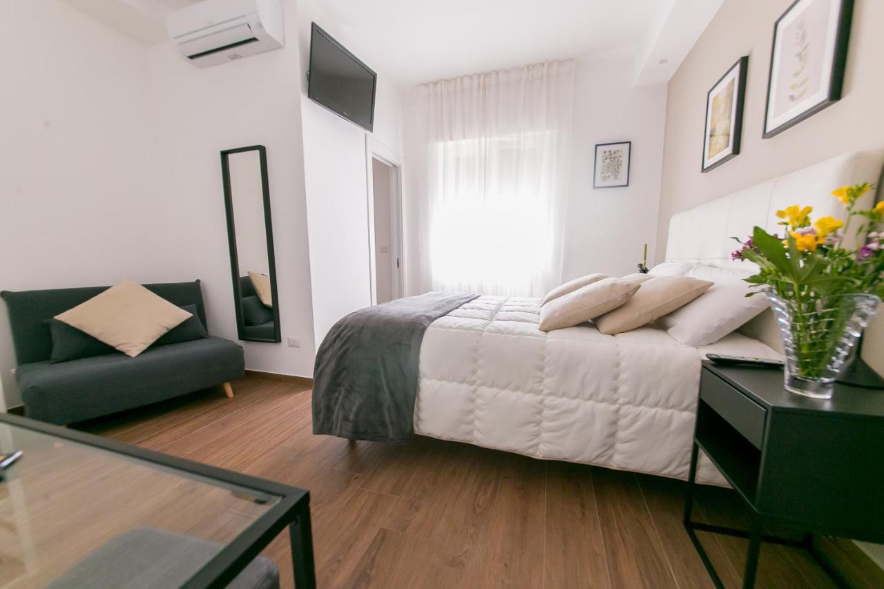 My Place Bari Esterno foto